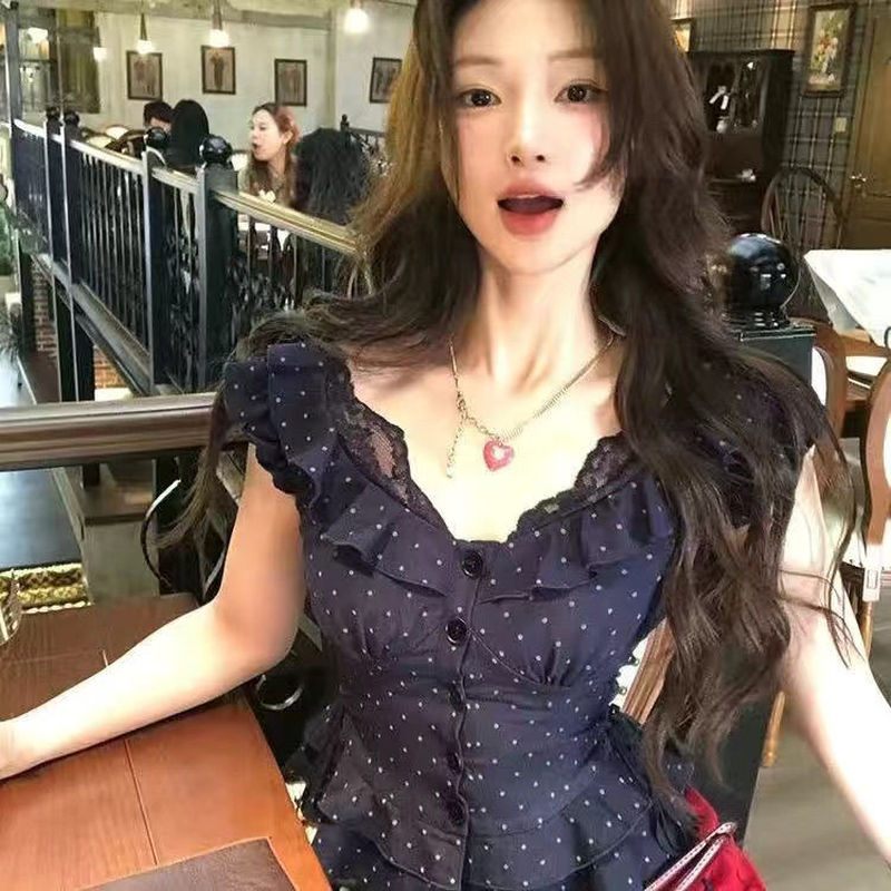 美式辣妹风蕾丝拼接荷叶边波点衬衫女夏季小众收腰显瘦小飞袖上衣