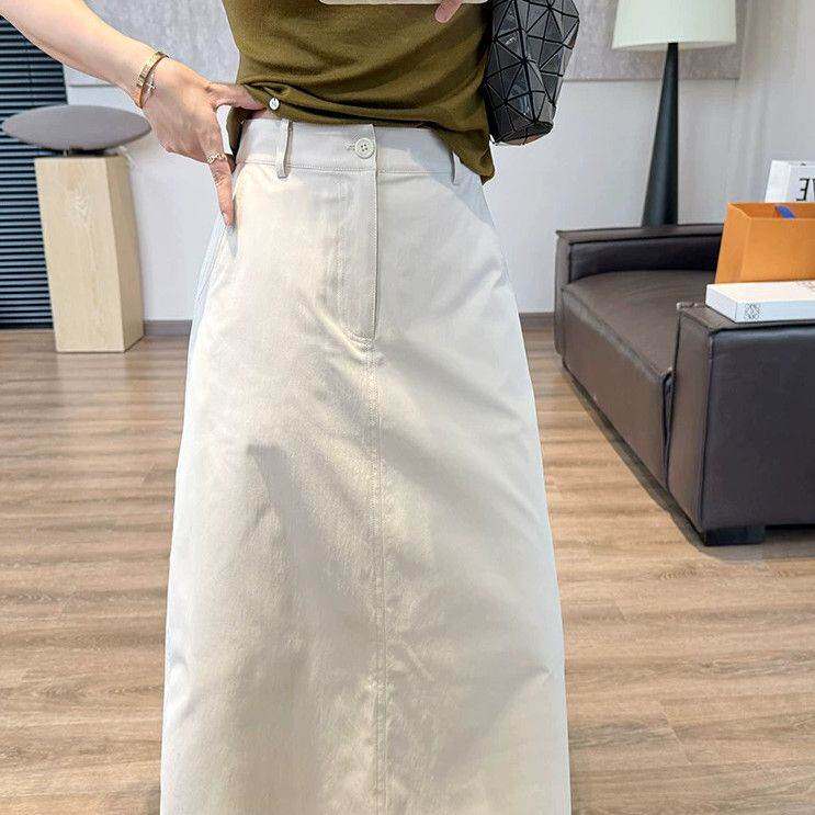 藏蓝色休闲简约半身裙女夏2026正流行薄款速干显瘦高级感字裙