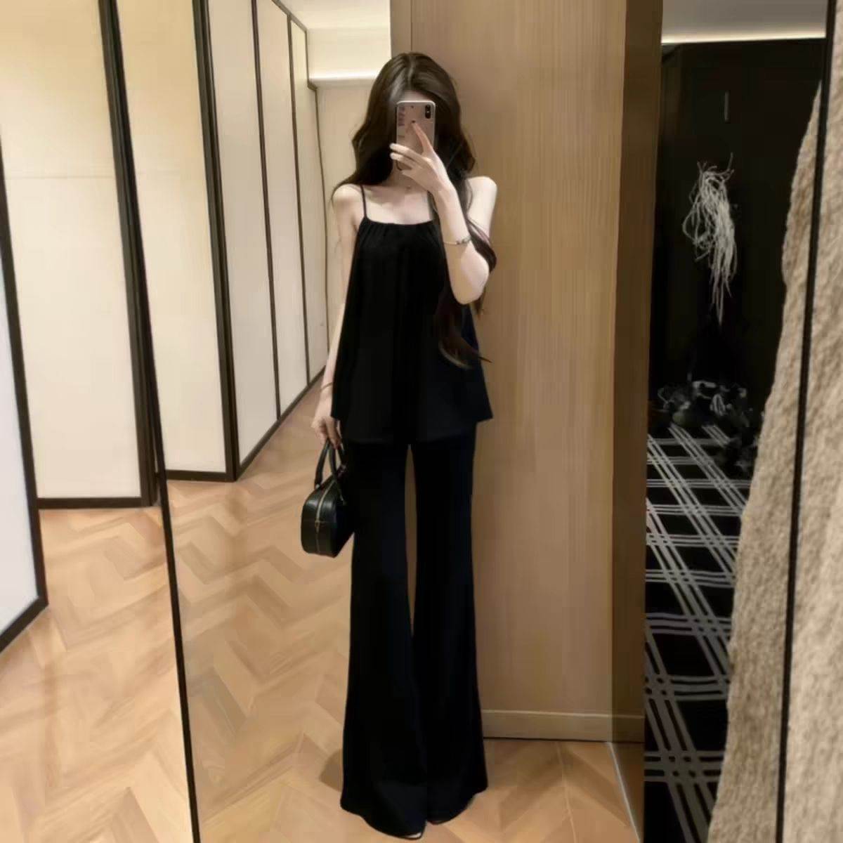 韩系黑色吊带无袖上衣套装女夏季御姐穿搭高腰显瘦微喇长裤一整套