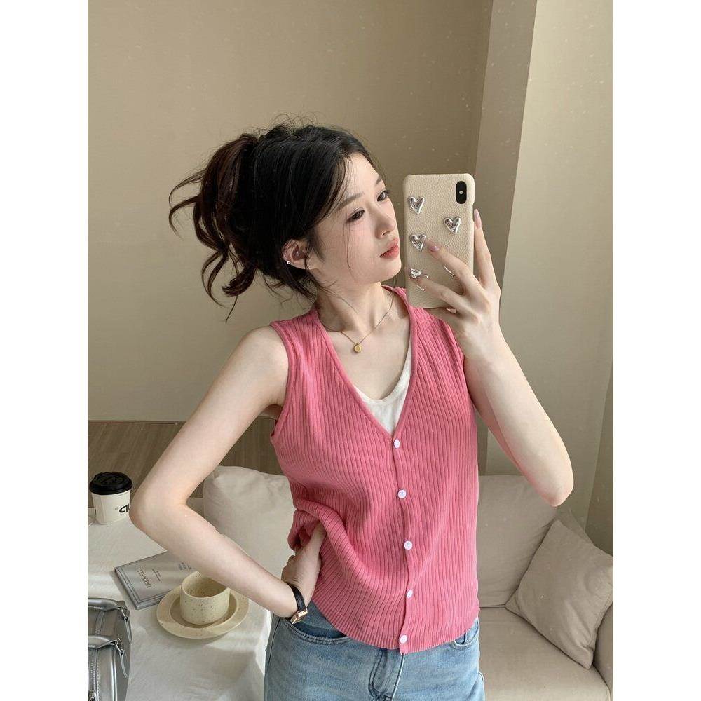 玫红色假两件无袖针织吊带背心女夏季外穿设计感减龄多巴胺上衣薄