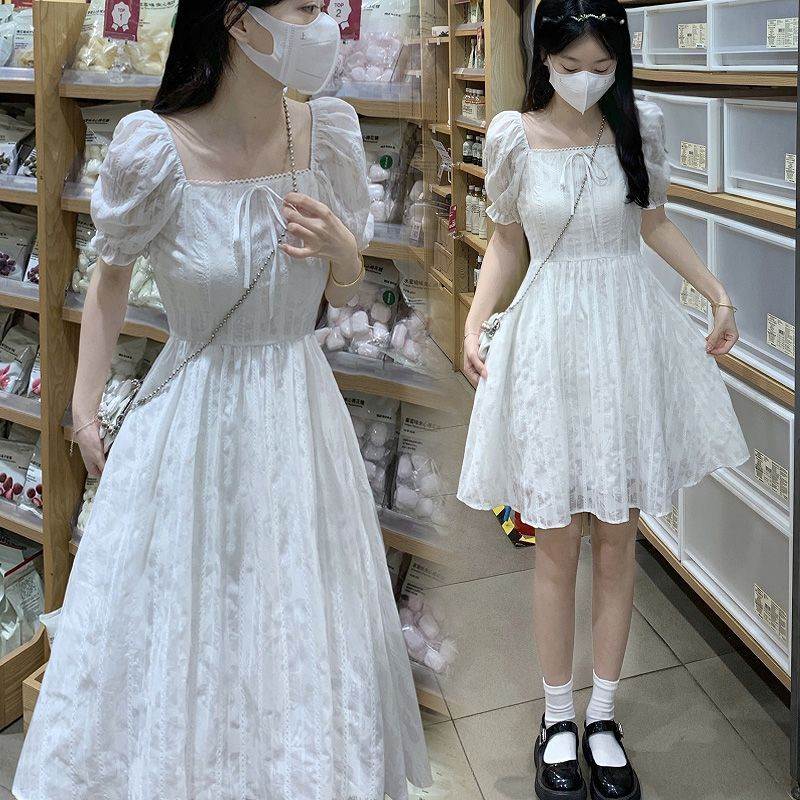 小清新甜美中长款泡泡袖公主裙女夏季新款方领蕾丝显瘦大码连衣裙