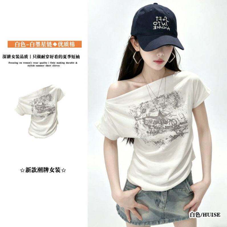 性感复古辣妹印花不规则斜肩短袖恤女显瘦收腰褶皱短款露肩上衣