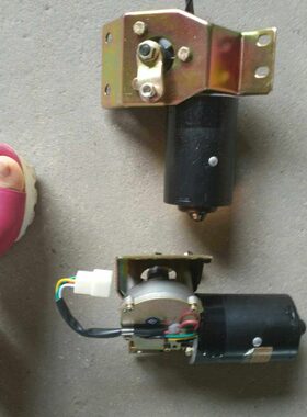 018风顺 时  电机驰菱刮0风风版 电机风  D挂2000雨刷雨刷器 驰风