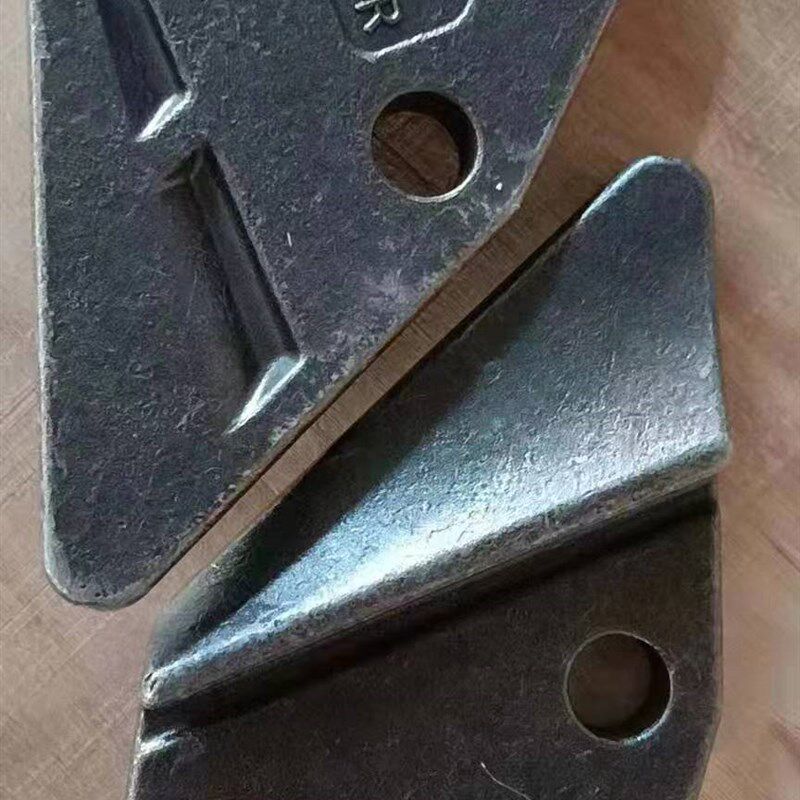 挖掘机三一55/60/65/75/95挖斗刀角板 耐磨边齿 边刀侧刃侧齿配件