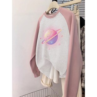 粉色卫衣女秋冬新款插肩袖拼接圆领宽松加绒大码胖mm遮肚上衣藏肉