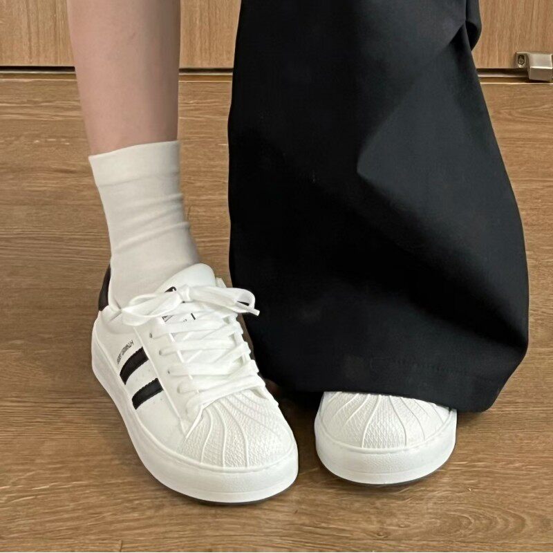 厚底贝壳头小白鞋女2025春秋新款轻便运动鞋子休闲百搭学生板鞋女