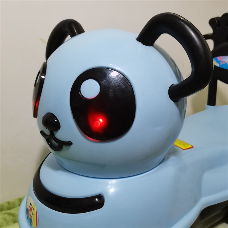 1--3岁宝宝婴幼儿早教音乐熊猫滑行助步锻炼平衡四轮骑行扭扭车
