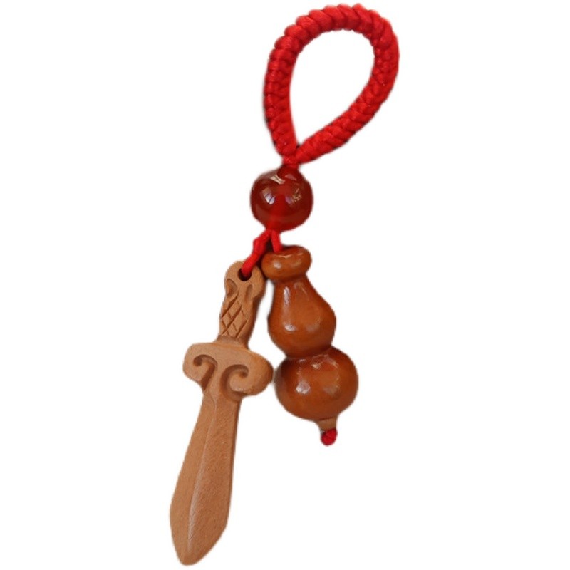 桃木剑小挂件男女虎本命年桃木葫芦虎头鞋貔貅斧头红绳随身钥匙扣
