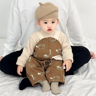 婴儿冬装加绒背带裤套装男童卡通加厚棉外套小宝宝保暖打底衫衣服