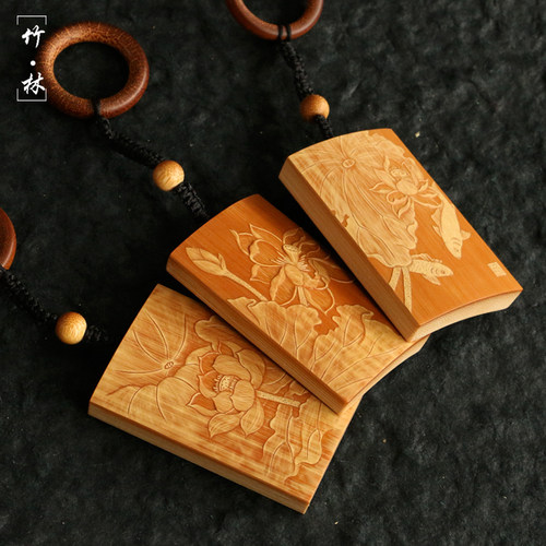 精品名家戚挺飞纯手工留青雕刻老玉竹文玩手牌竹雕手把件挂件竹牌