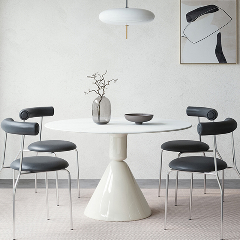 法式奶油风纯白岩板餐桌家用餐桌椅现代小户型圆形圣杯餐桌