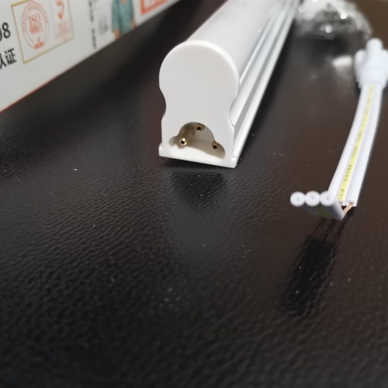 ledT5一体化支架6500KT5T8灯管气派照明4100K灯管展柜专用