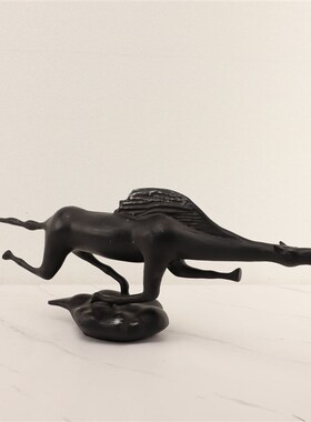 北欧轻奢极简金属祥云马摆件样板房玄关卧室家居客厅装饰品摆件