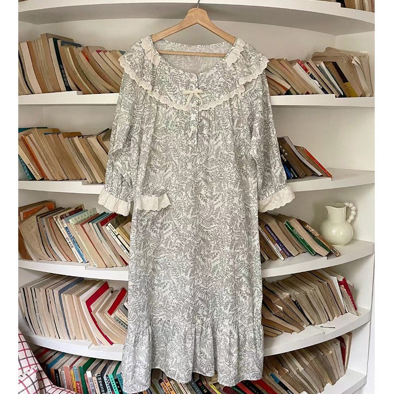 Public re Public韩国春夏简约复古花卉花边长袖睡衣睡裙家居服女