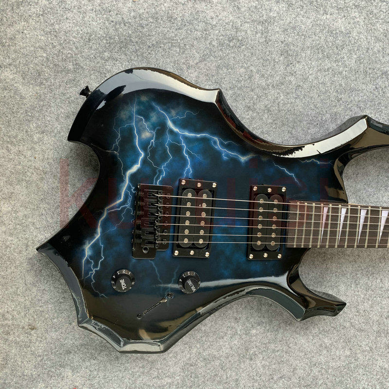 新款火焰闪电吉他初学练习成人电吉他套装吉他赠送吉他架 包邮