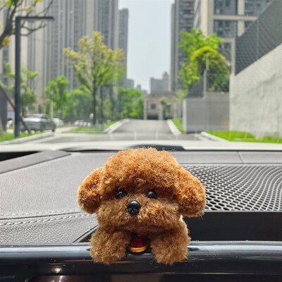 汽车中控台中控屏幕摆件趴趴工作台装饰品女生可爱奔驰c260le300l