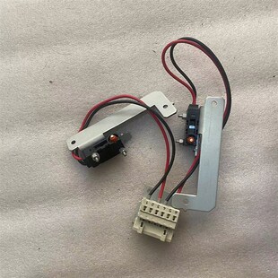 奥 置关D2NNT2N 斯电梯曳引机关抱闸装