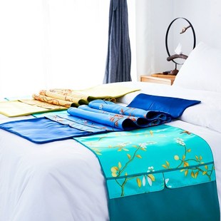 来图定制刺绣 酒店民宿床尾盖巾 现代中式 婚纱段印床旗床尾巾