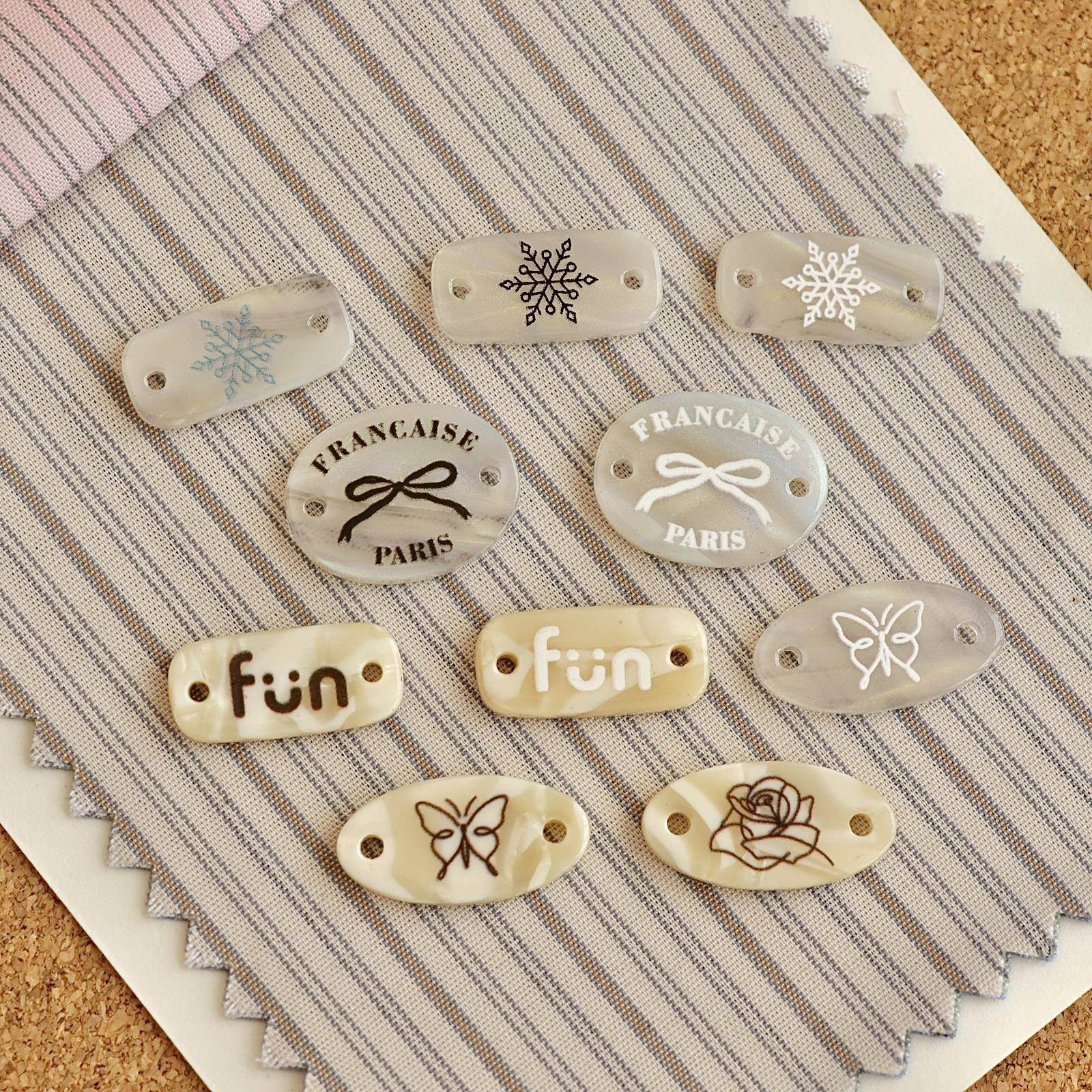 1颗•ins韩系新款醋酸标牌纽扣 缝纫辅料diy发圈手链挂链配件扣子