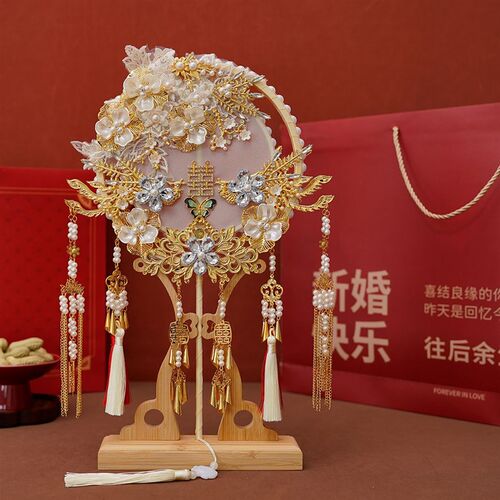 新娘团扇结婚高级色面秀禾出嫁扇子红色成品di材料包喜扇
