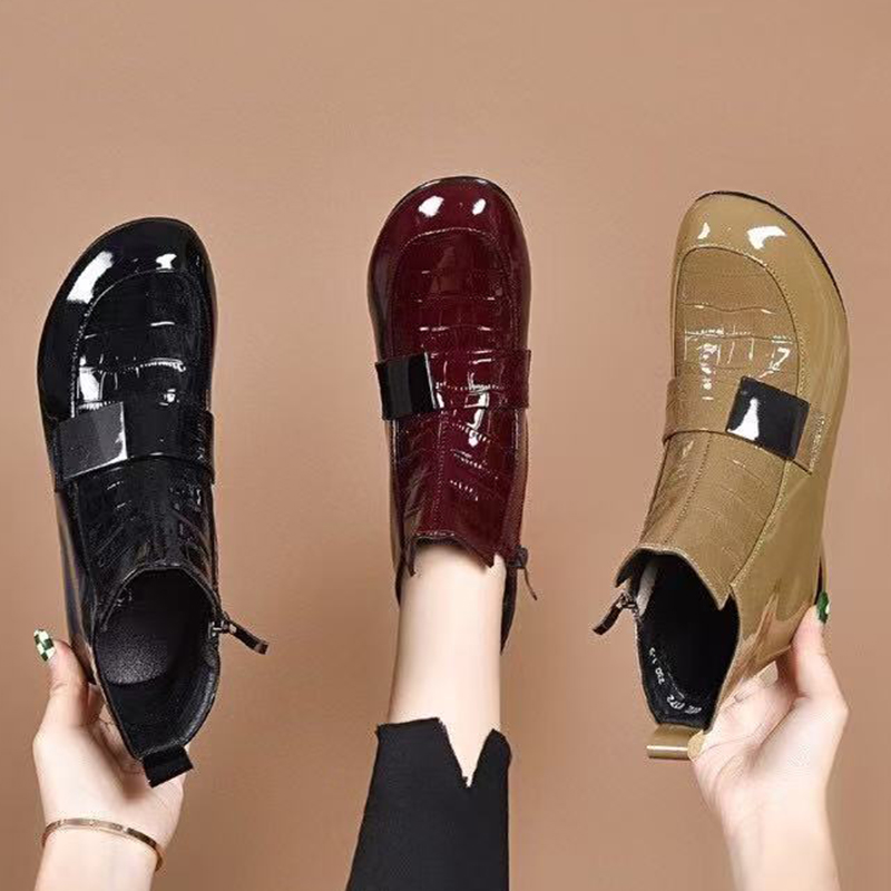 2025新款秋冬真皮小短靴漆皮圆头裸靴女加绒低跟软皮及踝靴马丁靴