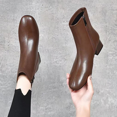 羊皮小短靴女软皮粗跟2025新款真皮美拉德瘦瘦靴百搭裸靴春秋单靴