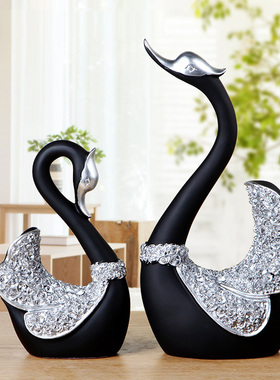 欧式情侣天鹅摆件家居客厅酒柜电视柜家里房间创意家居装饰小摆设