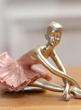 北欧唯美可爱芭蕾舞女孩摆