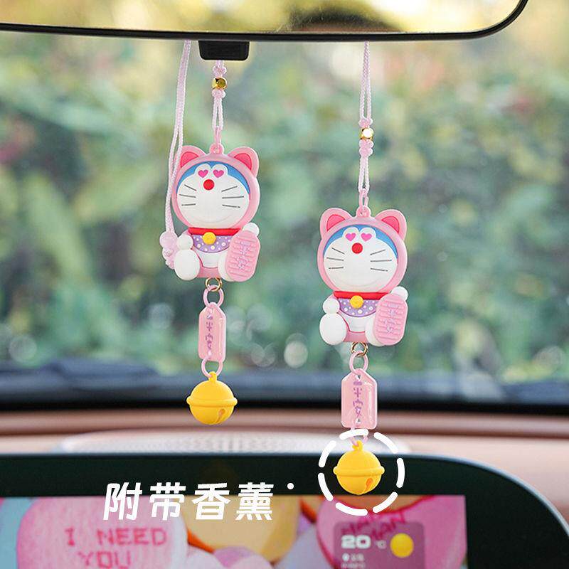 哆啦A梦汽车挂件卡通公仔