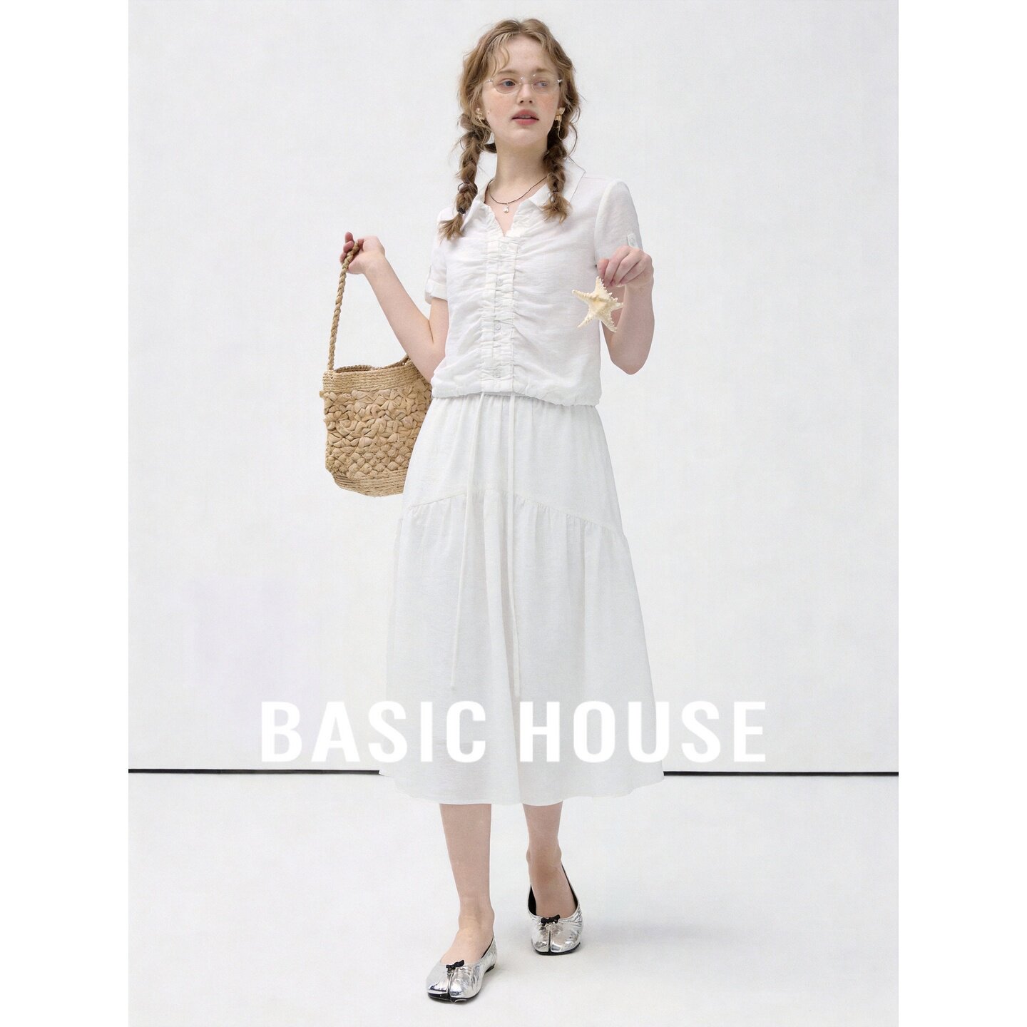 Basic House/百家好法式白色V领抽褶上衣A字半身裙套装女百搭显瘦