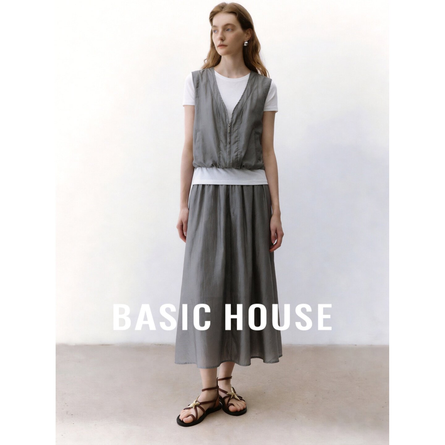 Basic House/百家好灰色莱赛尔时尚假两件轻薄T恤半身裙两件套女