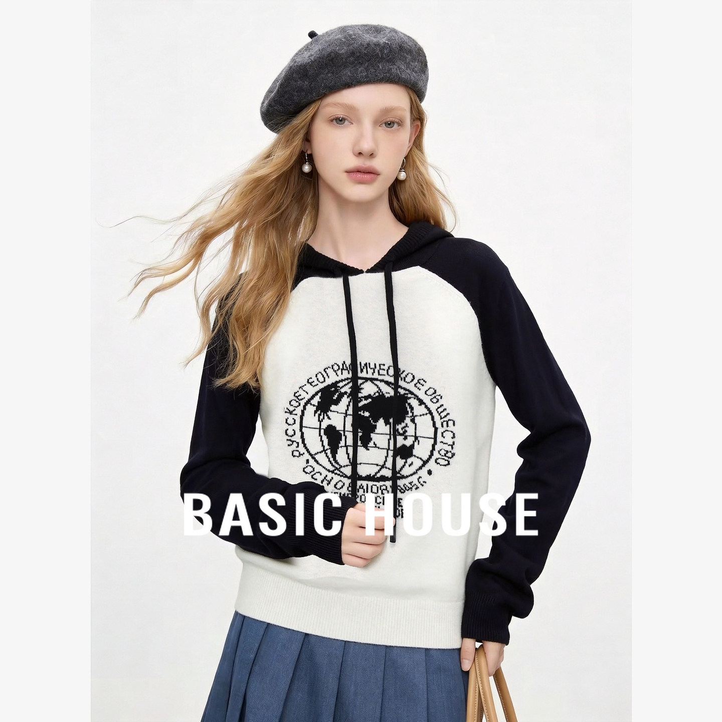 Basic House/百家好连帽拼色毛衣女宽松印花插肩袖百搭针织衫上衣