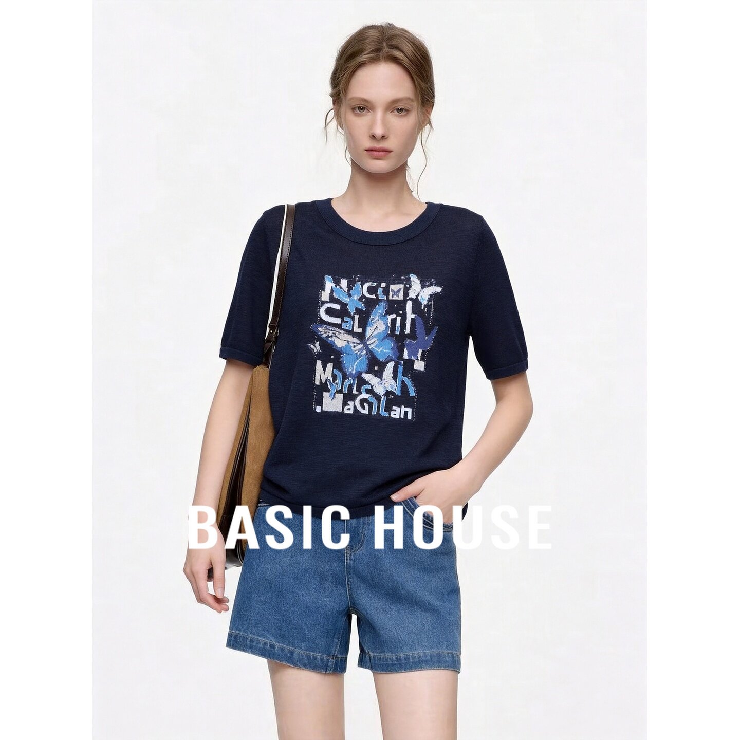 Basic House/百家好圆领短袖印花T恤宽松女夏韩版深蓝色通勤日常