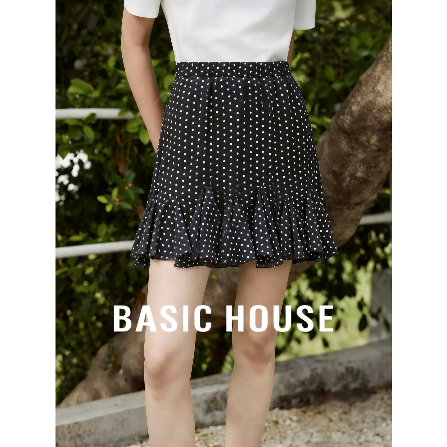 Basic House/百家好2026夏季高腰黑色波点设计感半身裙女休闲短裙