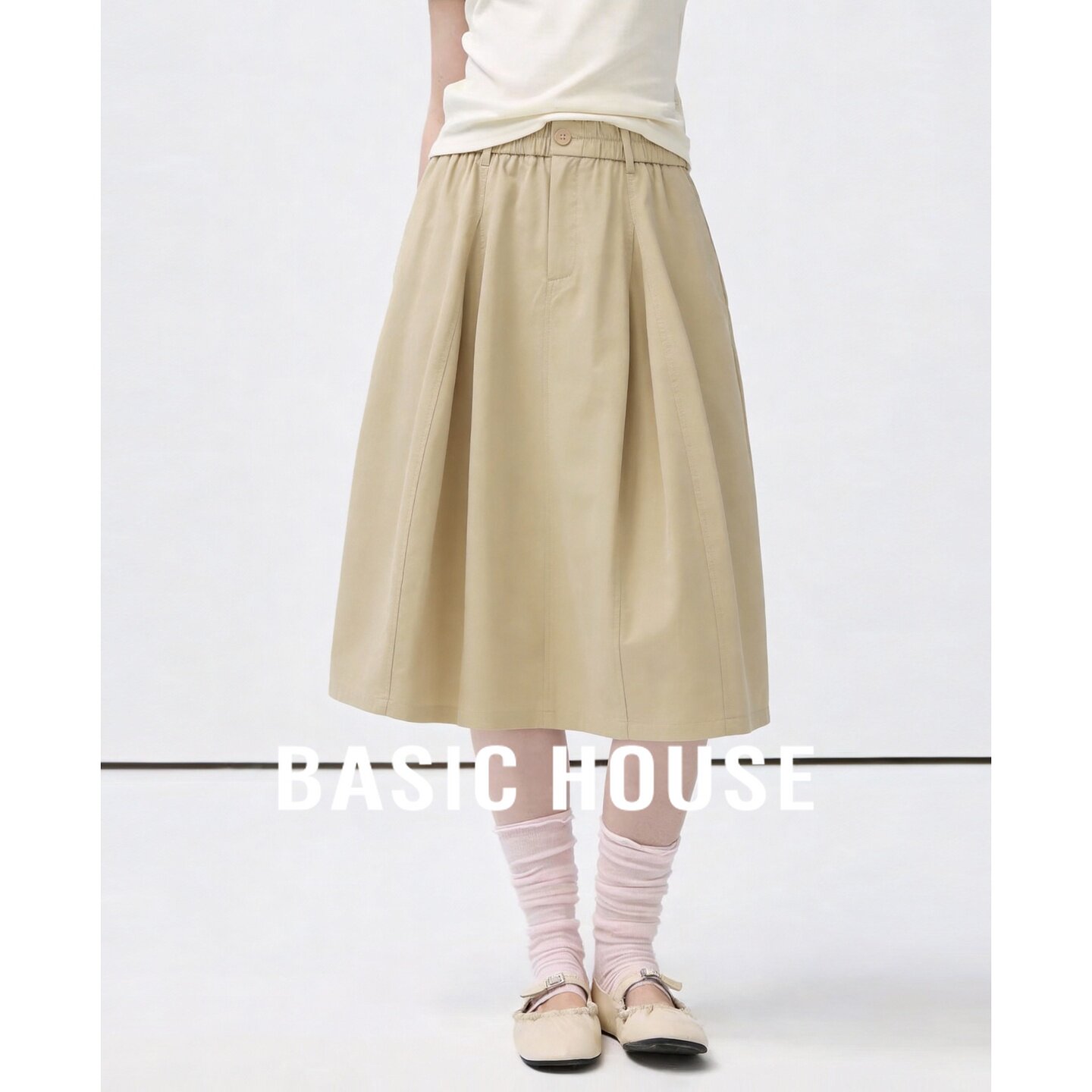 Basic House/百家好法式优雅中腰卡其色大摆中长款显瘦A字半身裙