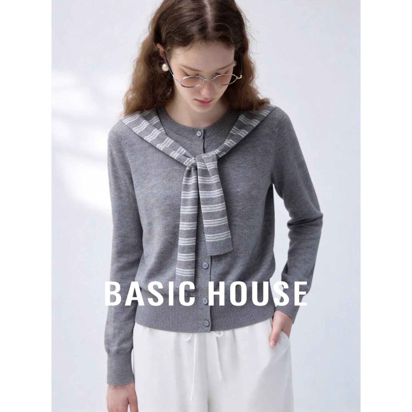 Basic House/百家好学院风条纹披肩针织衫女灰色显瘦减龄百搭外套