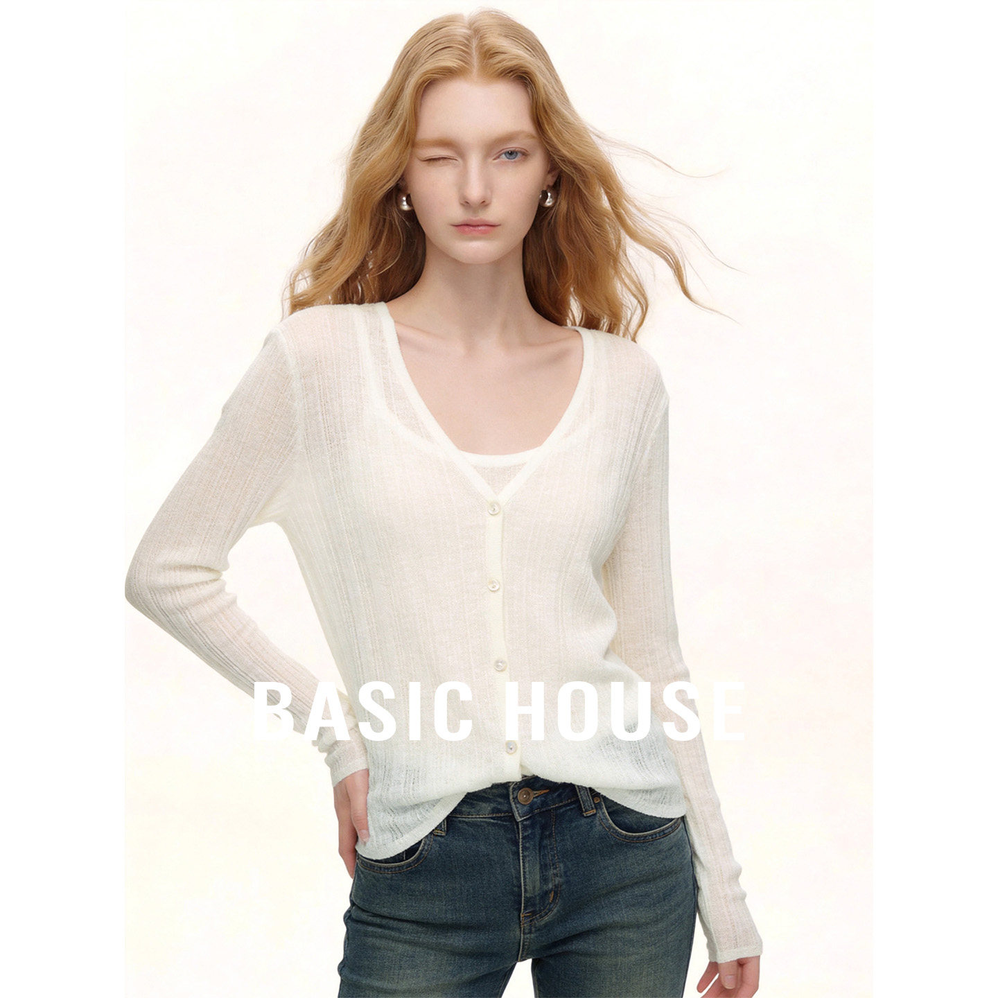 Basic House/百家好2026夏新款白色V领假两件修身显瘦针织开衫女