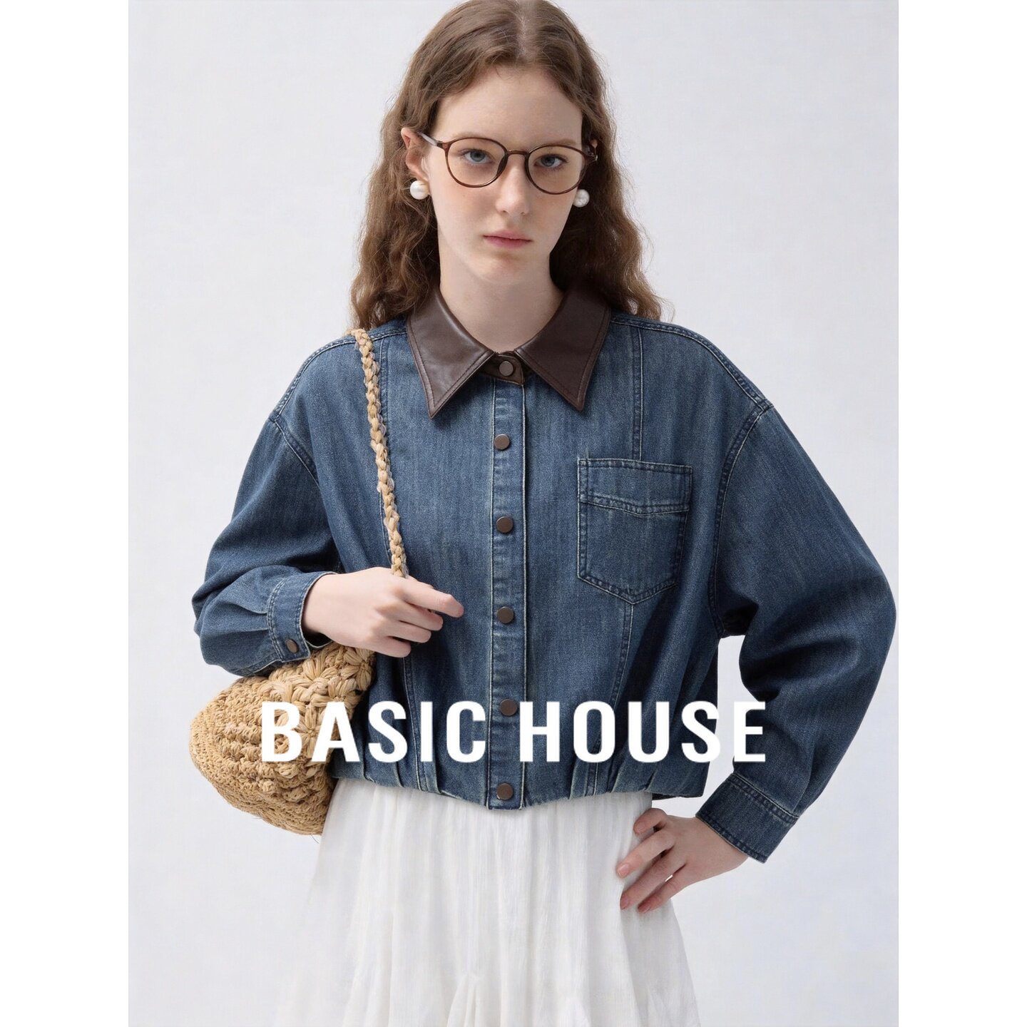 Basic House/百家好复古风撞色领牛仔衬衫女长袖宽松廓形外套蓝色