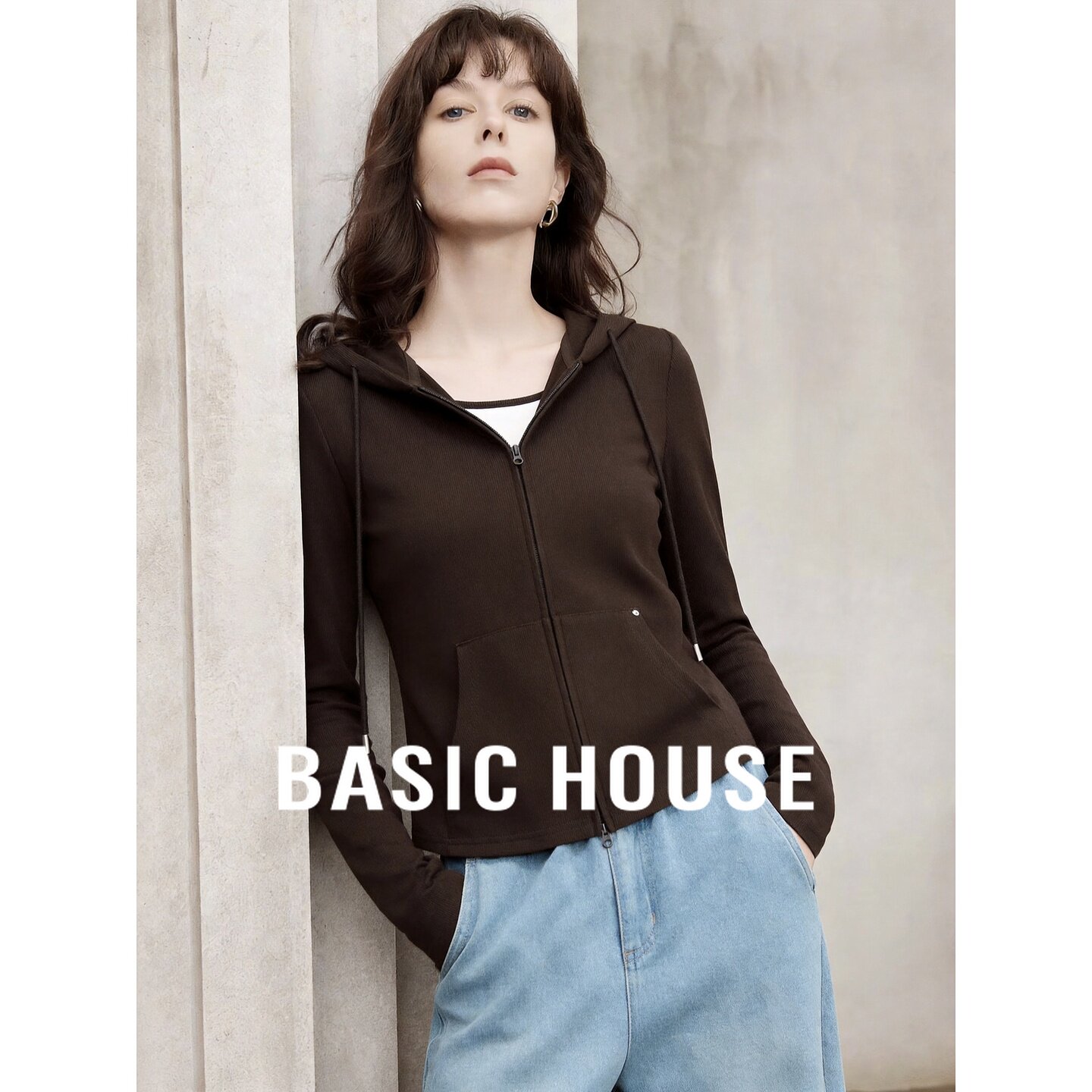 Basic House/百家好简约连帽拉链卫衣女秋冬修身百搭咖色开衫外套