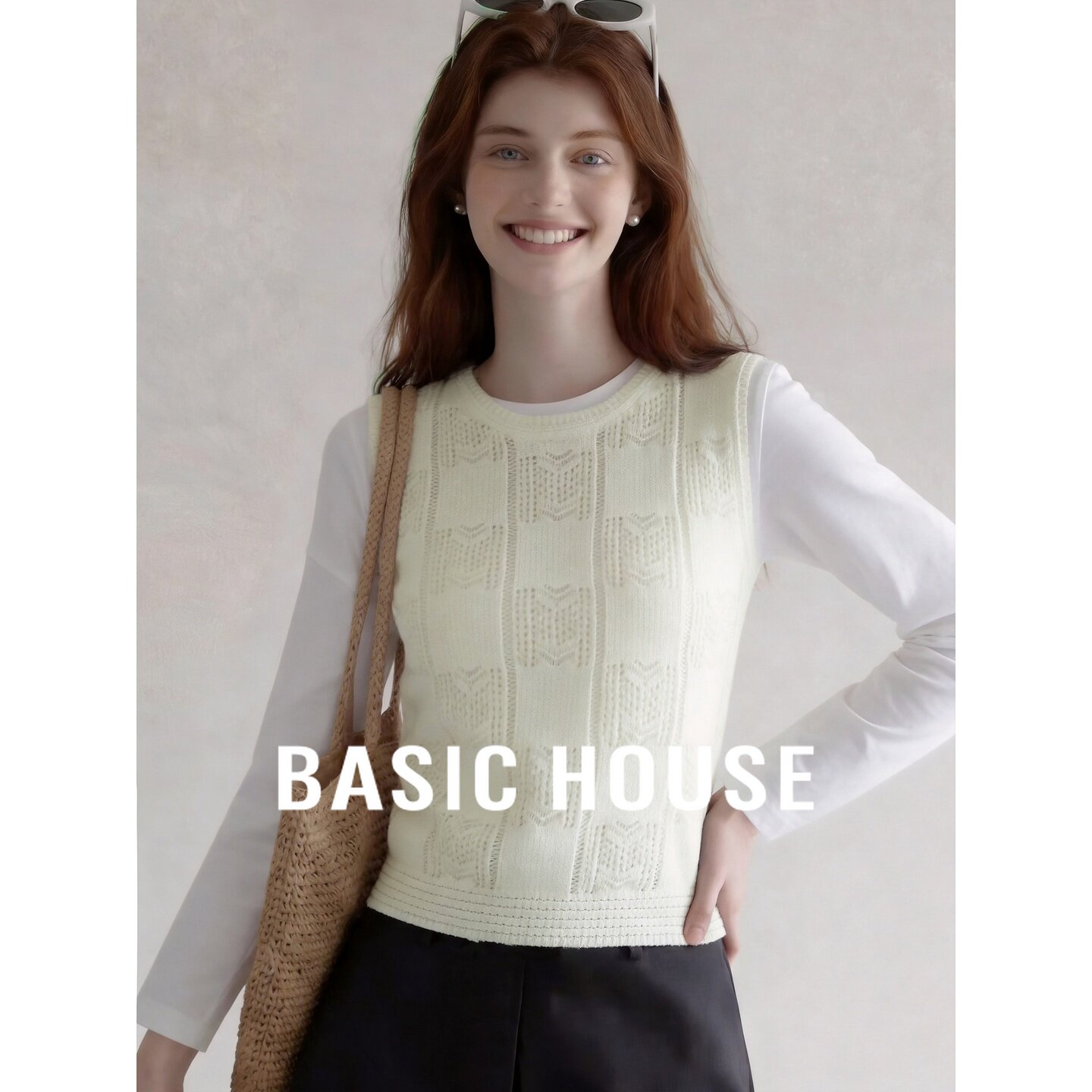 Basic House/百家好法式复古镂空针织背心女无袖圆领叠穿温柔上衣