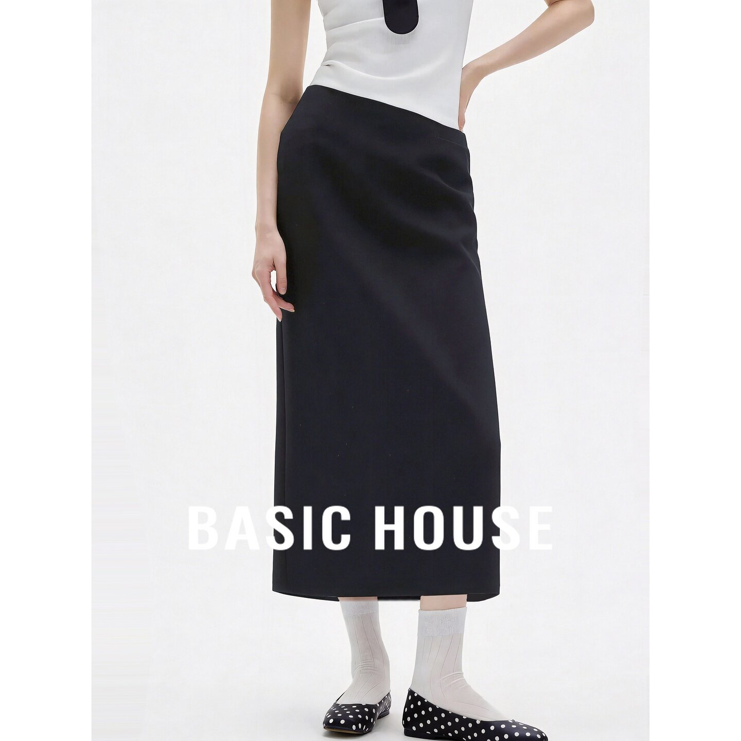 Basic House/百家好2026秋季黑色高腰修身中长款通勤A字半身裙女