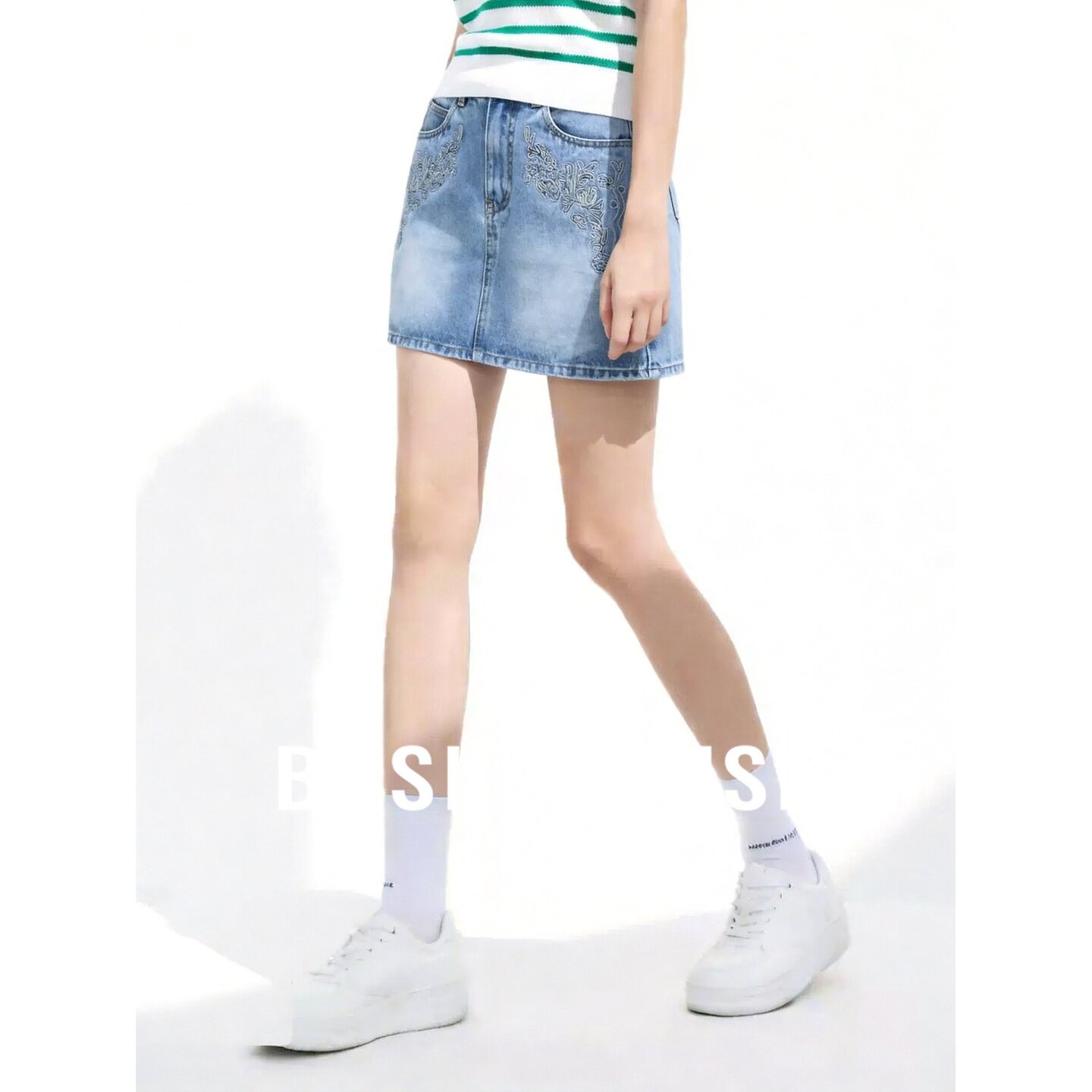 Basic House/百家好牛仔风半身短裙女夏显瘦A字蓝色牛仔蓝半身裙