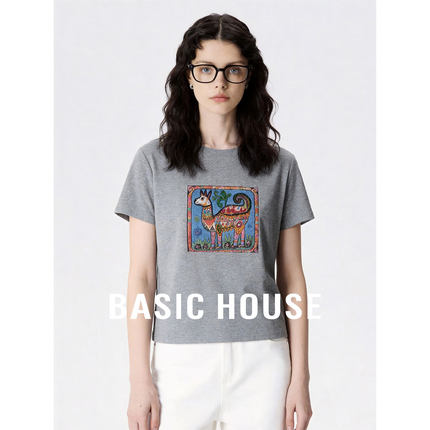 Basic House/百家好复古民族风羊驼印花T恤女夏新款宽松短袖上衣