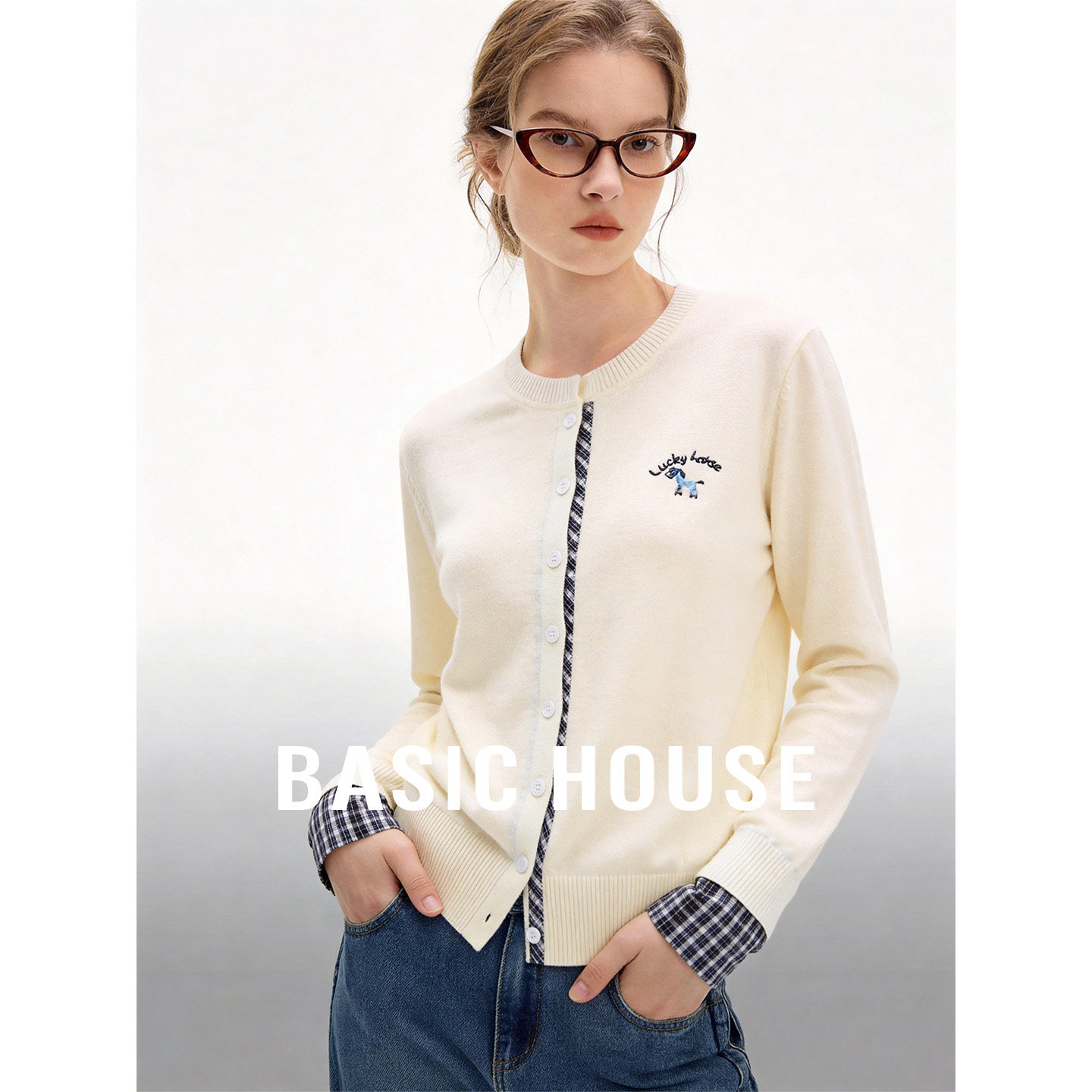 Basic House/百家好米白色假两件针织开衫女夏季刺绣设计百搭毛衫