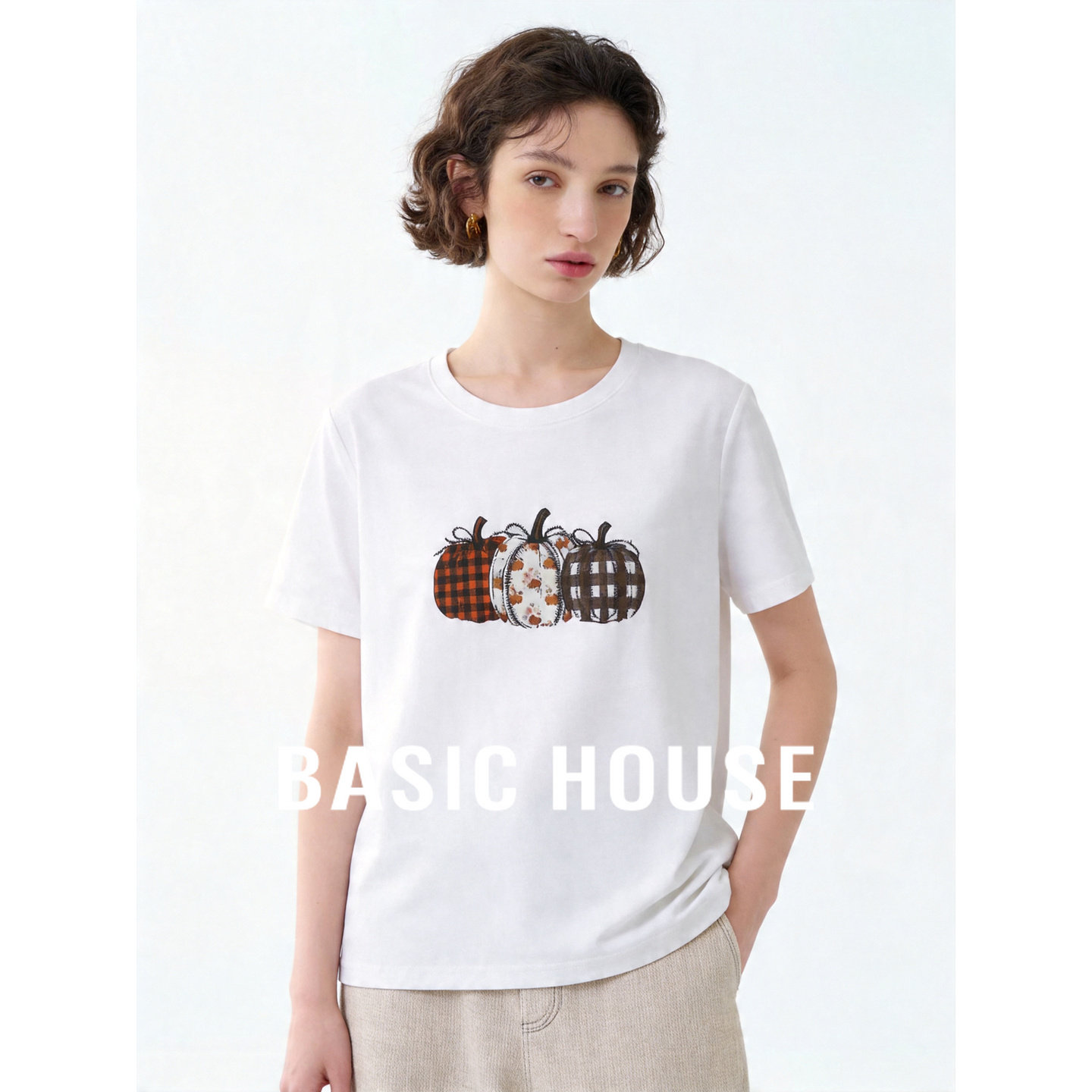 Basic House/百家好卡通南瓜印花短袖T恤女夏季白色圆领宽松上衣