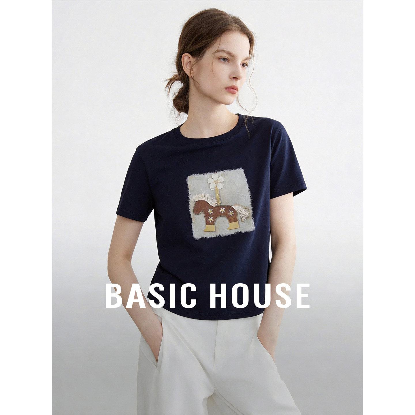 Basic House/百家好撞色卡通刺绣短袖T恤女新款圆领宽松套头上衣