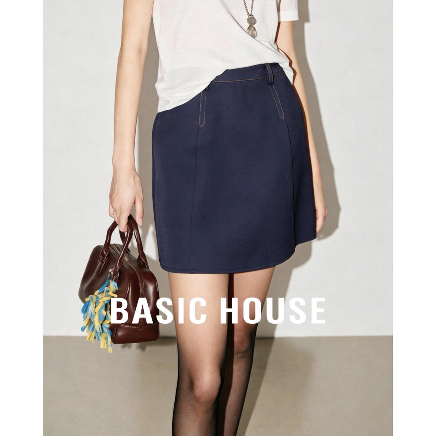 Basic House/百家好藏青色高腰羊毛A字半身裙女通勤百搭显瘦短裙