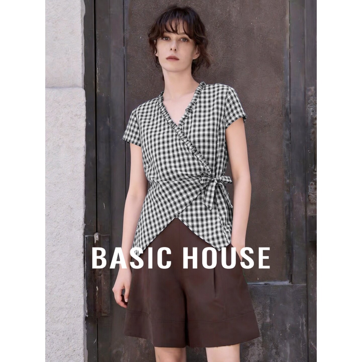 Basic House/百家好复古围裹式收腰绑带格子衬衫短袖显瘦百搭上衣