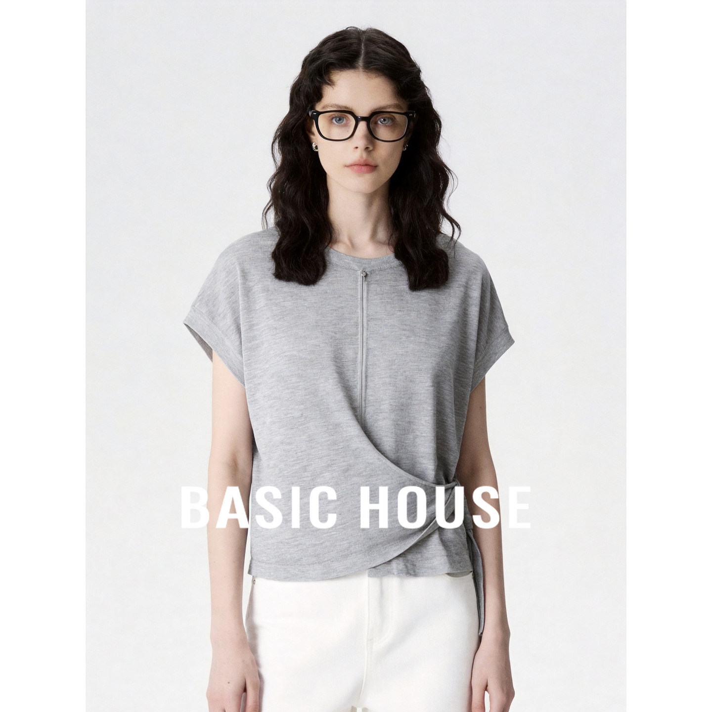 Basic House/百家好灰色圆领不规则小众设计感超好看薄款针织衫女