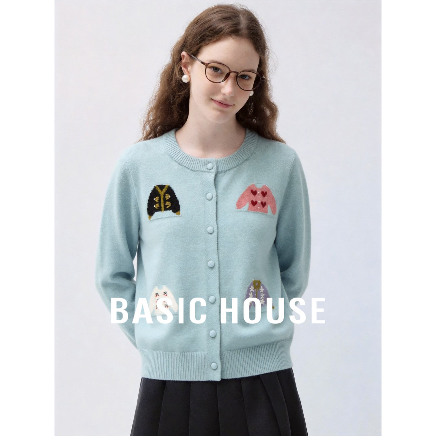 Basic House/百家好休闲圆领提花毛衣女长袖开衫宽松短款针织衫秋